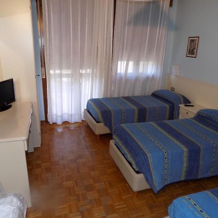 Hotel Udinese Da Aldo Jesolo Exteriör bild