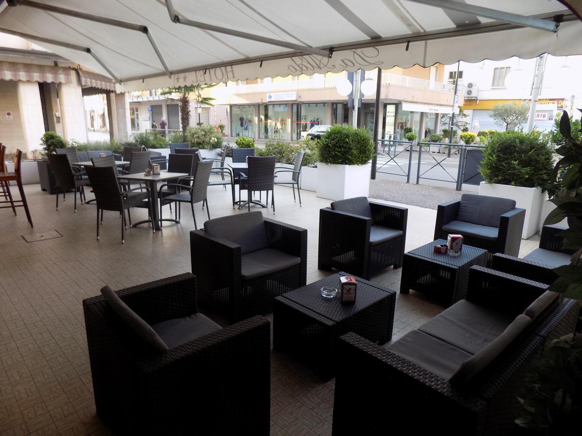 Hotel Udinese Da Aldo Jesolo Exteriör bild